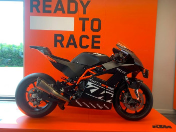 KTM RC