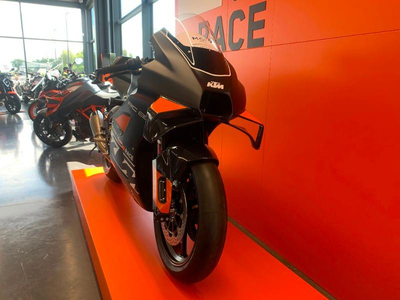 KTM RC