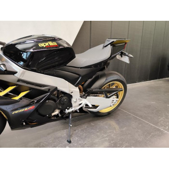 APRILIA RSV4