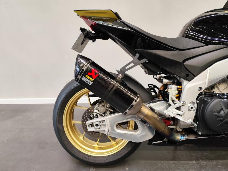 APRILIA RSV4