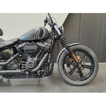 HARLEY-DAVIDSON Softail Street Bob