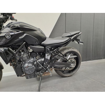 YAMAHA MT