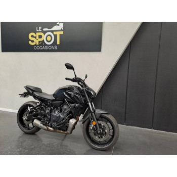 YAMAHA MT