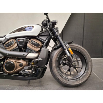 HARLEY-DAVIDSON Sportster S