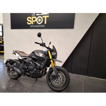 MOTO MORINI Seiemmezzo