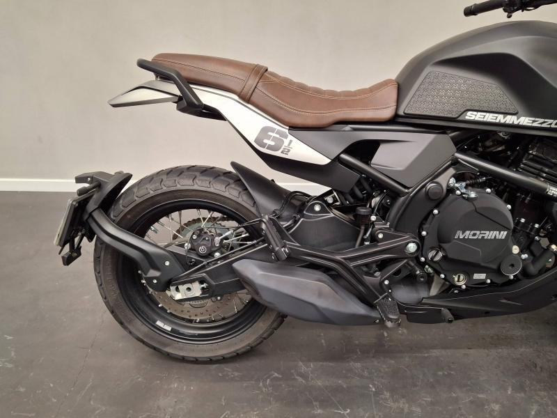 MOTO MORINI Seiemmezzo