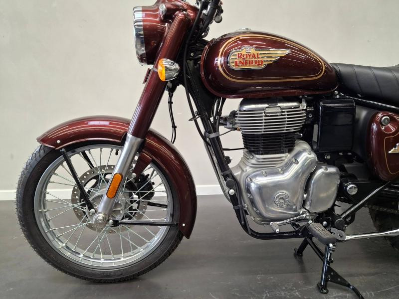 ROYAL ENFIELD Bullet